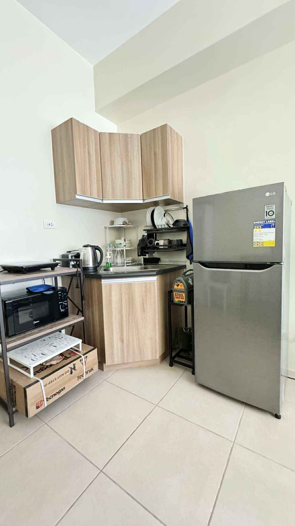 Kitchen at Avida Towers One Union Place Tower 3, Arca South