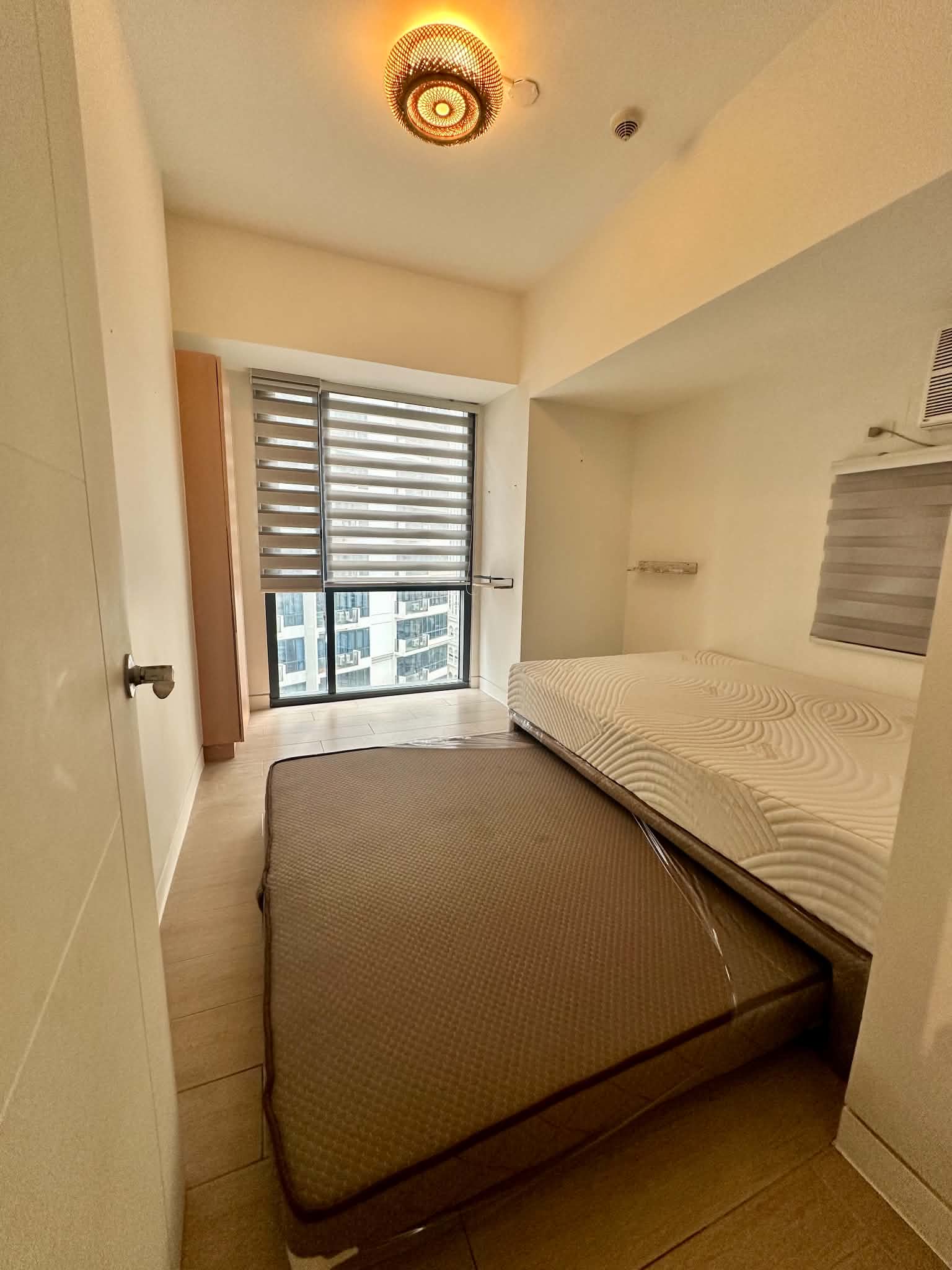 117c unit bedroom