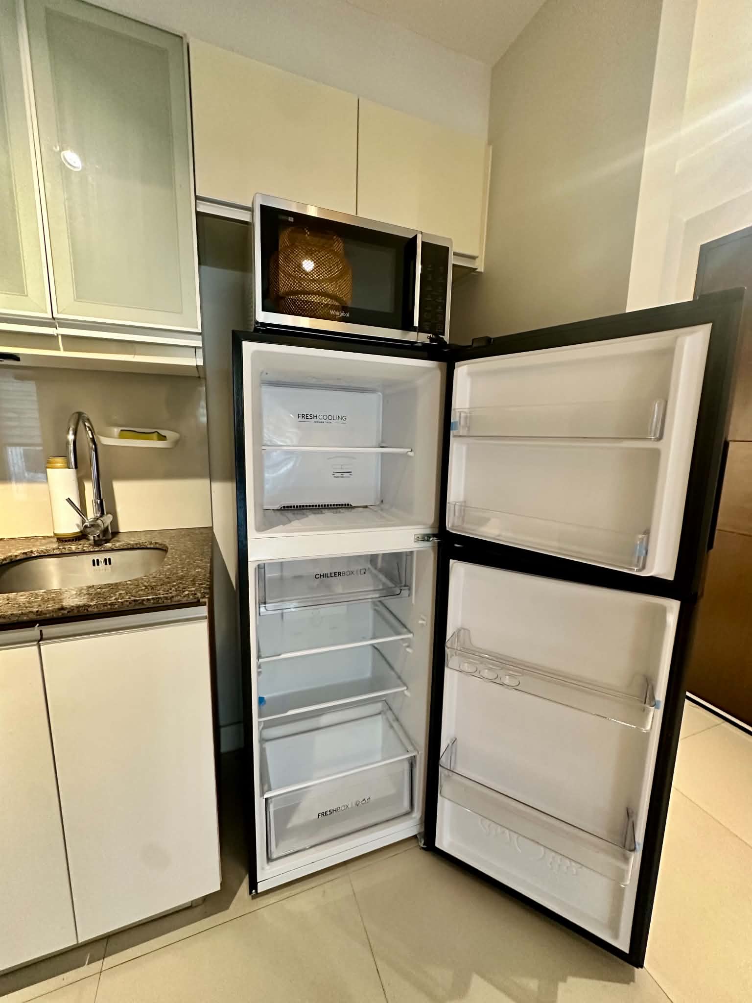 117c unit refrigerator