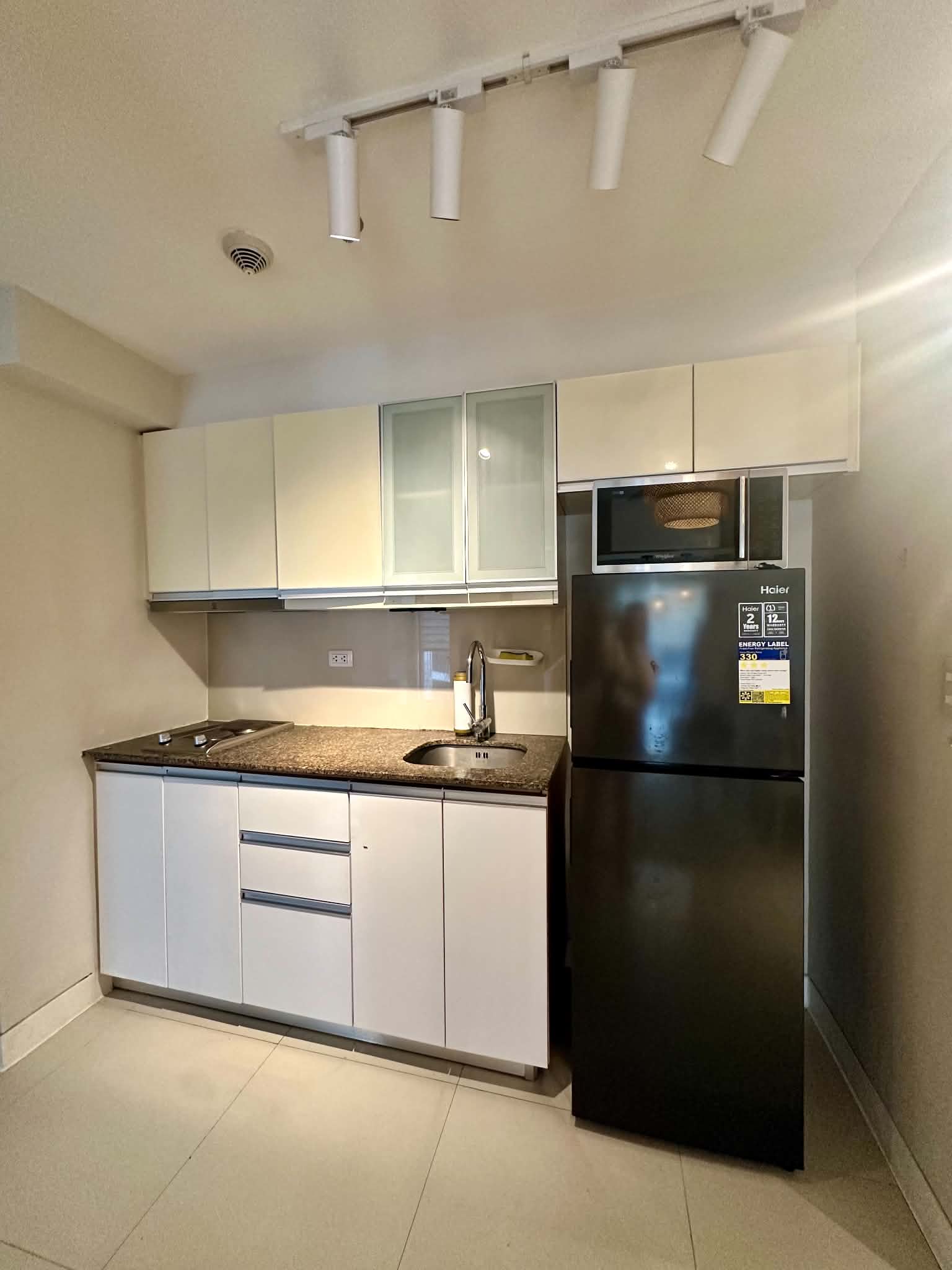 117c unit kitchen